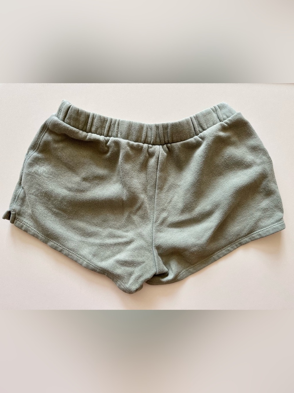 GAP Kids Shorts - Picture 2 of 2